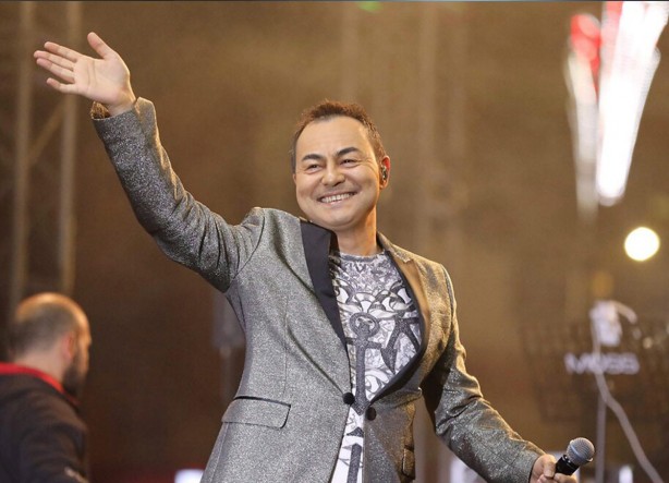 Foto - Fakir edebiyatı yapan tuzu kuru muhalif tayfa sayesinde ünlüler yılbaşı gecesi ceplerini dolduracak!