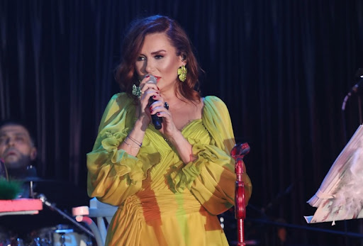 Foto - Fakir edebiyatı yapan tuzu kuru muhalif tayfa sayesinde ünlüler yılbaşı gecesi ceplerini dolduracak!