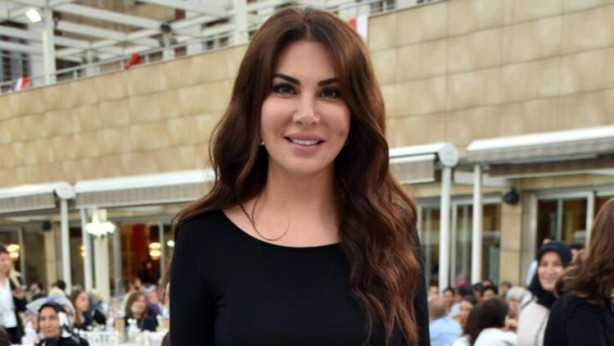 Foto - Fakir edebiyatı yapan tuzu kuru muhalif tayfa sayesinde ünlüler yılbaşı gecesi ceplerini dolduracak!