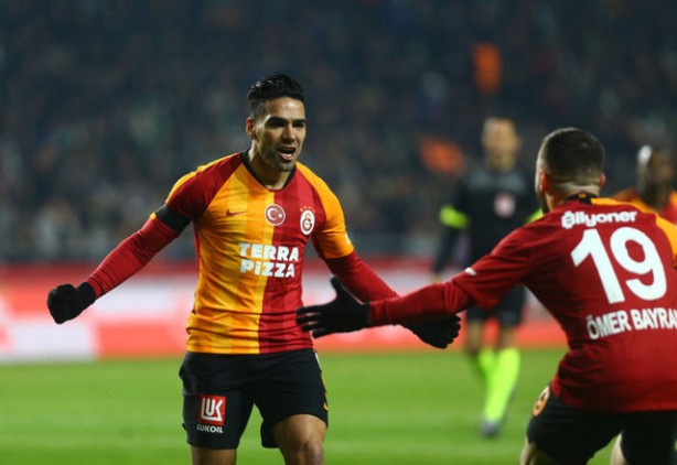 Foto - Falcao'ya bomba teklif!