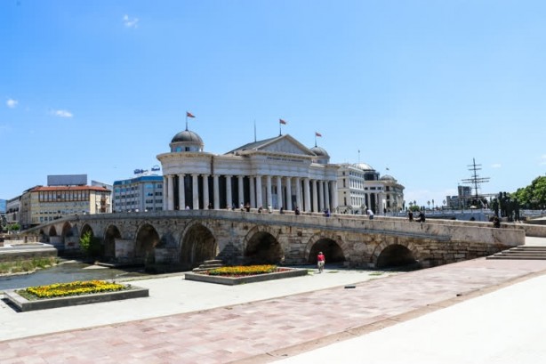 Foto - Farklı mimari stillerin kesiştiği Balkan şehri: Üsküp