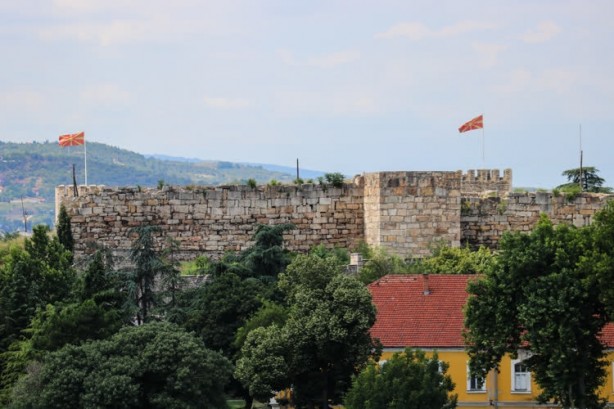 Foto - Farklı mimari stillerin kesiştiği Balkan şehri: Üsküp