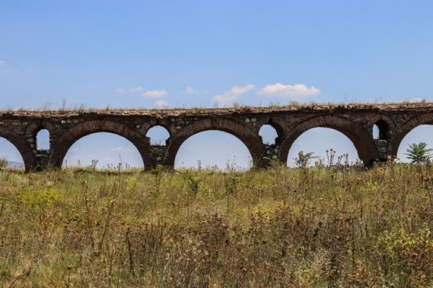 Foto - Farklı mimari stillerin kesiştiği Balkan şehri: Üsküp