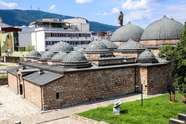 Foto - Farklı mimari stillerin kesiştiği Balkan şehri: Üsküp