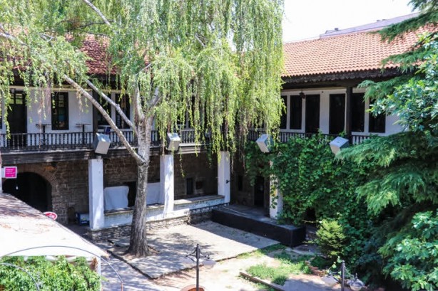 Foto - Farklı mimari stillerin kesiştiği Balkan şehri: Üsküp