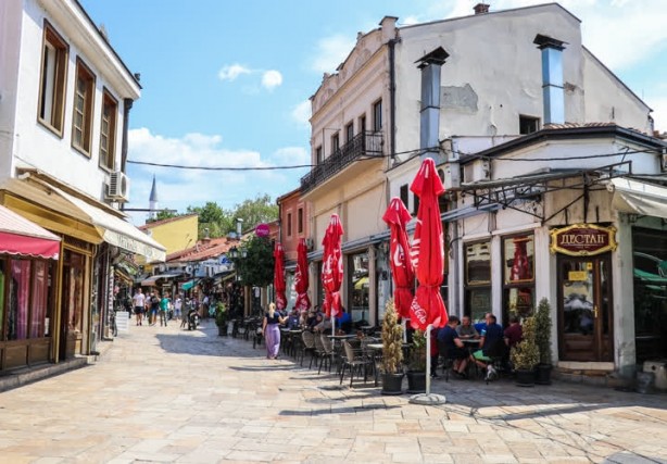 Foto - Farklı mimari stillerin kesiştiği Balkan şehri: Üsküp