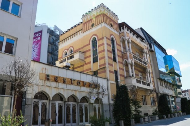 Foto - Farklı mimari stillerin kesiştiği Balkan şehri: Üsküp