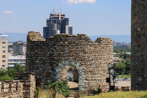 Foto - Farklı mimari stillerin kesiştiği Balkan şehri: Üsküp