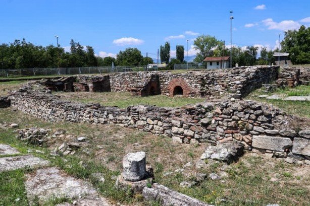 Foto - Farklı mimari stillerin kesiştiği Balkan şehri: Üsküp