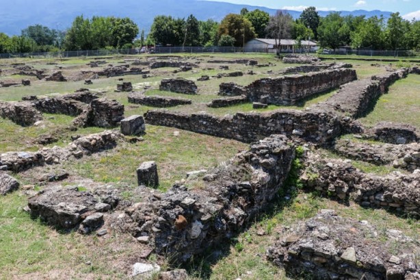 Foto - Farklı mimari stillerin kesiştiği Balkan şehri: Üsküp