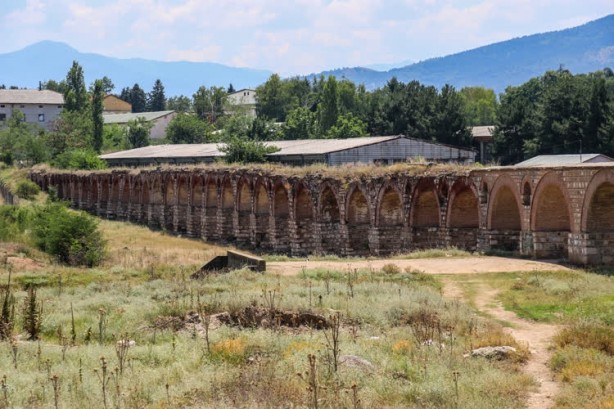 Foto - Farklı mimari stillerin kesiştiği Balkan şehri: Üsküp