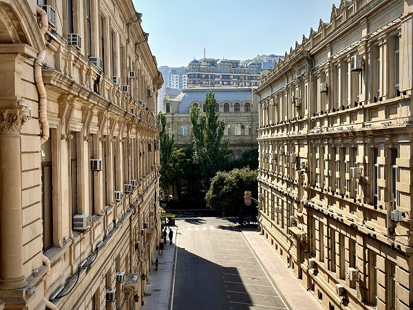 Foto - Farklı mimarisiyle dikkat çeken şehir: Bakü