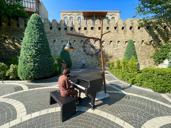 Foto - Farklı mimarisiyle dikkat çeken şehir: Bakü