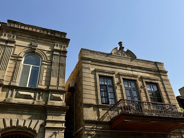 Foto - Farklı mimarisiyle dikkat çeken şehir: Bakü