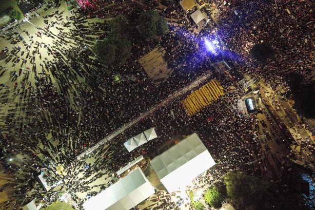 Foto - Faşist Netanyahu'ya protesto şoku