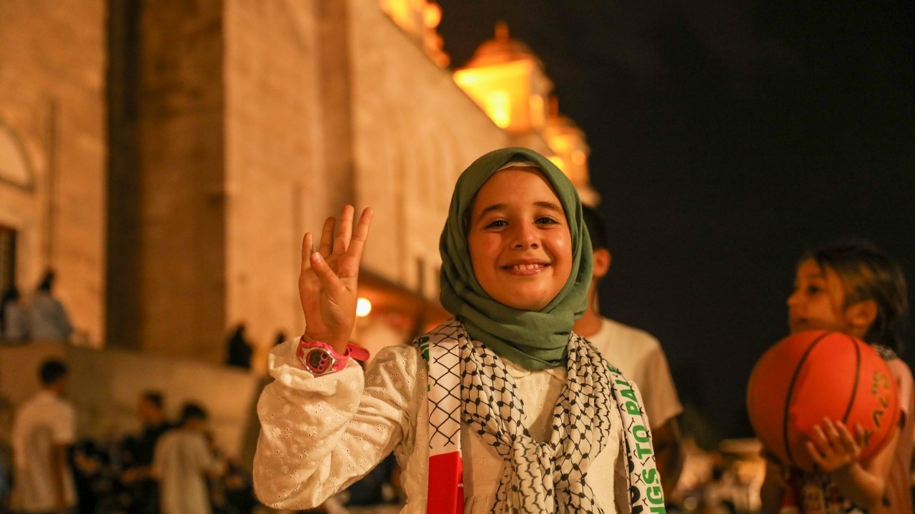 Foto - Fatih Camii’nde on binler Gazze için buluştu