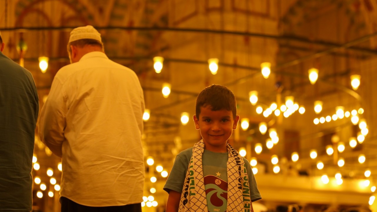 Foto - Fatih Camii’nde on binler Gazze için buluştu