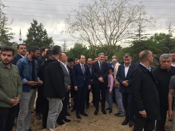 Foto - Fatih Erbakan cenaze törenine katıldı