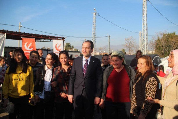 Fatih Erbakan depremzedelerle bir araya geldi!