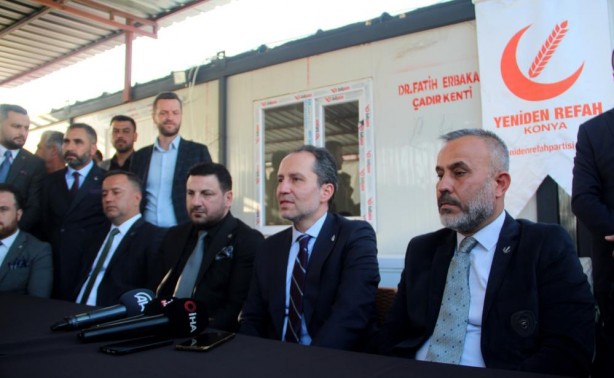 Foto - Fatih Erbakan depremzedelerle bir araya geldi!