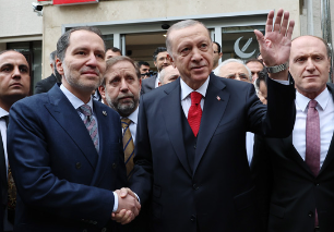 Foto - Fatih Erbakan'dan ittifak duyurusu! AK Parti'den aldıkları teklifin ne olduğunu ilk kez açıkladı
