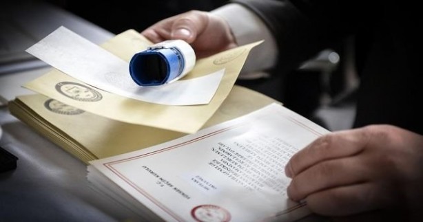 Foto - Fatih Erbakan, Yeniden Refah'ın oy oranını duyurup partisinin adayını Türkiye'ye ilan etti