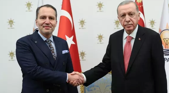 Foto - Fatih Erbakan'dan ittifak duyurusu! AK Parti ile YRP arasında sürpriz görüşme! Pazartesi açıklanacak...