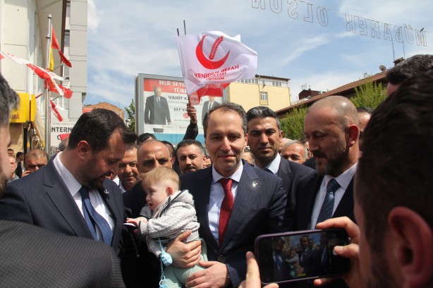 Foto - Fatih Erbakan'dan skandal vaat sonrası kritik çağrı: İnşallah müsaade etmezler