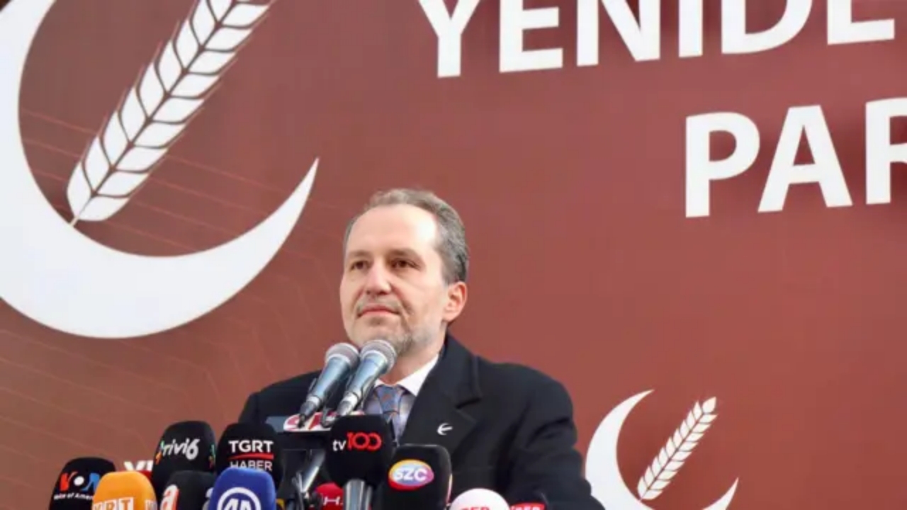 Fatih Erbakan’ın Yeniden Refah Partisi’nde deprem! İstifa eden başkan AK Parti’ye katıldı