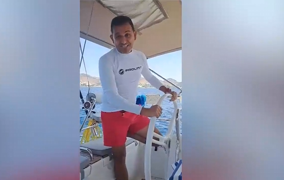 Foto - Fatih Portakal kovulma iddiasıyla gündemdeydi! Tekneden paylaştı