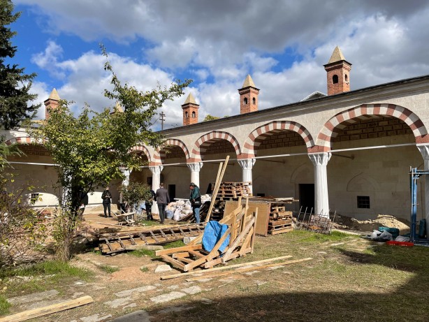 Fatih Sultan Mehmet yaptırmıştı! Vali alınan kararı açıkladı