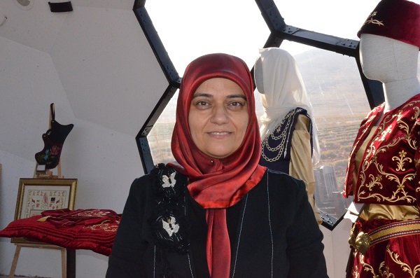 Foto - Fatih Sultan Mehmet'in eşine ait | Bakın padişah eşinin çeyizi nasıl oluyormuş!