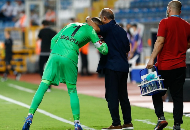 Foto - Fatih Terim açıkladı: Herkes şaşırdı: Kritik hamlesini duyurdu: Muslera planı ortaya çıktı…