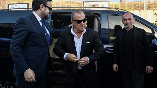 Foto - Fatih Terim Yunanistan'ı karıştırdı! 'Bir p..i takımın başına nasıl getirirsin' diyerek birbirlerine girdiler