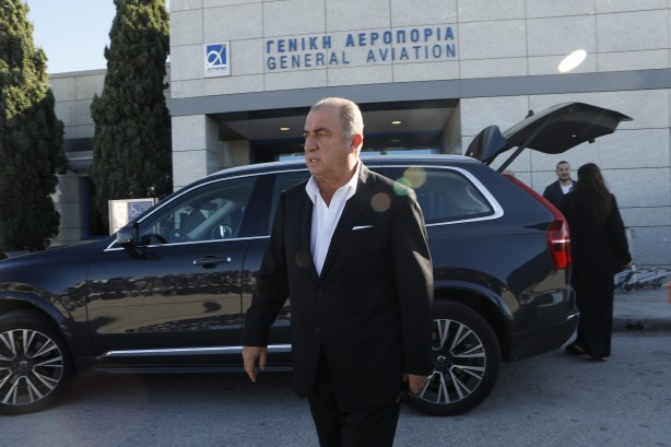 Foto - Fatih Terim'den beklenmedik hamle! Fenerbahçe derbisinden sonra telefona sarıldı ve… Açıklaması olay!