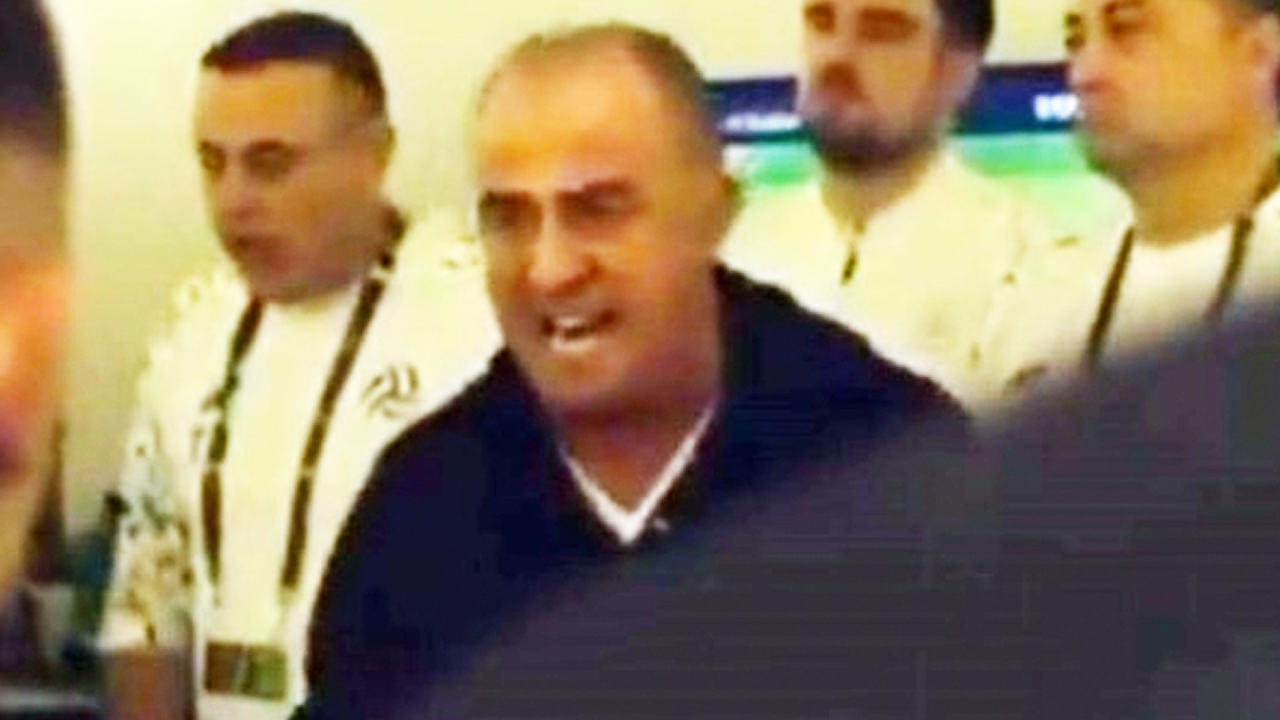 Fatih Terim'in soyunma odasındaki konuşması gündem oldu! Allah Kerim, Fatih Terim Arabistan’ı sallıyor…