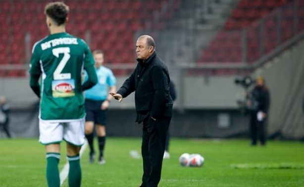 Foto - Fatih Terim'in umutları Yunanistan'da tükendi! Lucescu'nun oğlu ağır darbe indirdi