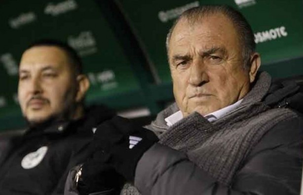Foto - Fatih Terim'in umutları Yunanistan'da tükendi! Lucescu'nun oğlu ağır darbe indirdi