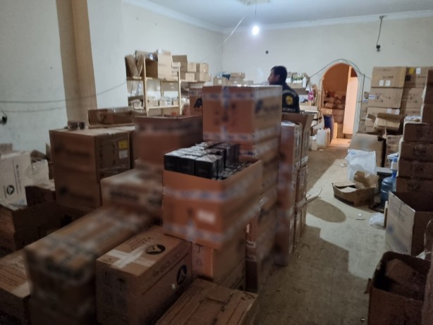 Foto - Fatih, Zeytinburnu, Sultangazi, Arnavutköy ve Başakşehir'de eş zamanlı operasyon