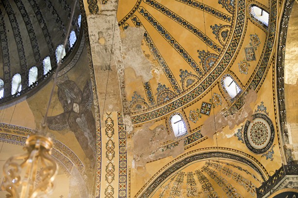Foto - Fatih'in emaneti, fethin nişanesi: Ayasofya Cami-i Şerifi ciddi tehdit altında