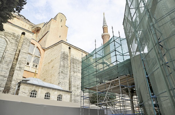 Foto - Fatih'in emaneti, fethin nişanesi: Ayasofya Cami-i Şerifi ciddi tehdit altında