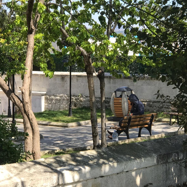 Foto - Fatih'in Torunları Derneğinden sokakta kalanlara destek