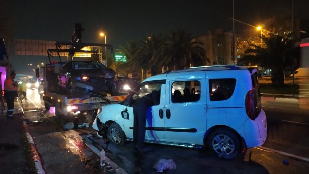 Fatih'te feci kaza: Yaralılar var