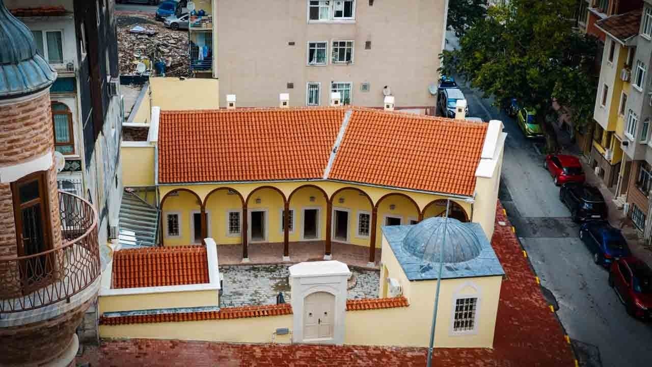 Foto - Fatih’te kültürel miras bir bir ihya ediliyor: Perviz Efendi Medresesi yeniden ayağa kaldırıldı