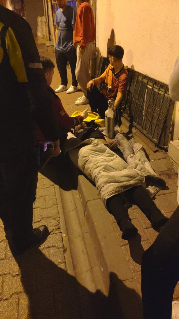 Foto - Fatih'te pideci dükkanında yangın