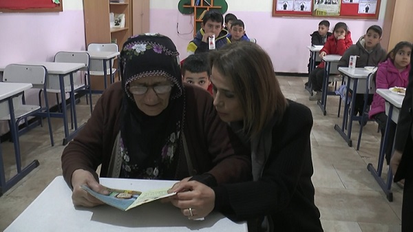 Foto - Fatma Nine 74 yılda yapamadığını 5 haftada yaptı