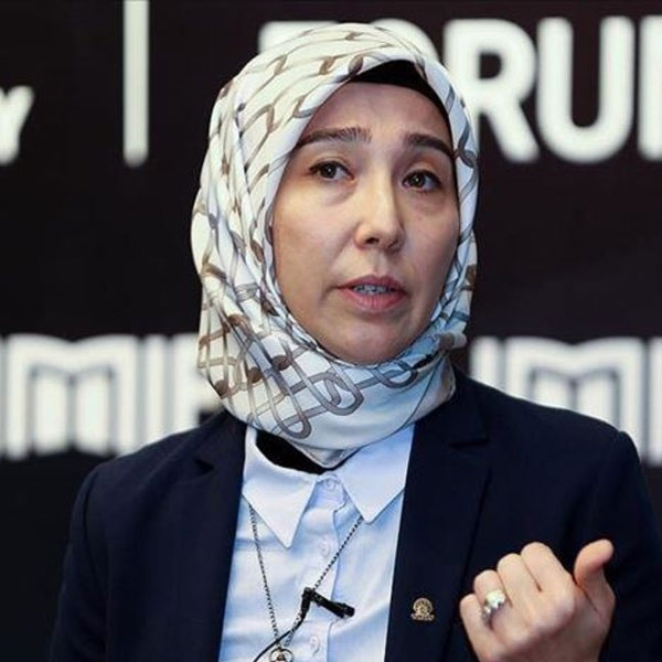Foto - Fatmanur Altun'dan Kaftancıoğlu'na ders!