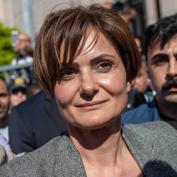 Foto - Fatmanur Altun'dan Kaftancıoğlu'na ders!