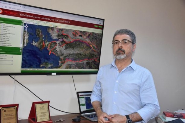 Foto - "Fay hattı kırıldı! Depremin şiddeti 8"