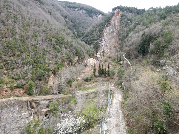 Foto - Fay hattının geçtiği bölge havadan görüntülendi | Amanos'ta depremden sonra oluştu!